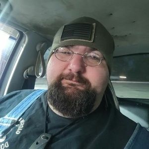 Meet your Posher, Cortney